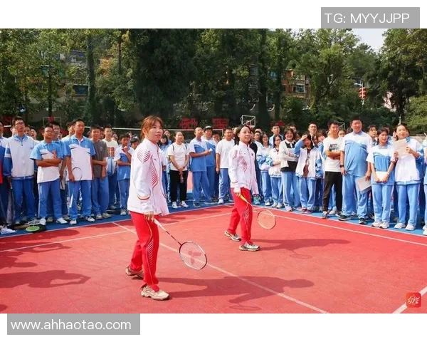 陈芳独家分享网球心得与技巧助你提升球技的秘诀与经验总结 陈芳独家分享网球心得与技巧助你提升球技的秘诀与经验总结