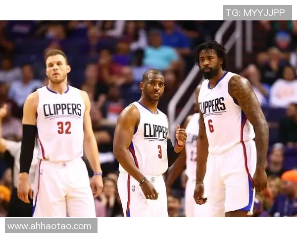 2015年黄蜂与快船季前赛精彩回顾录像全程分析与亮点集锦