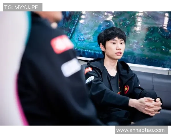 FPX团队协作能力分析及其在职业联赛中的表现评估 FPX团队协作能力分析及其在职业联赛中的表现评估