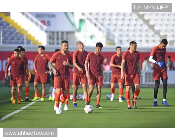 中国足球迎战吉尔吉斯斯坦期待精彩对决全力争胜展现实力与风采